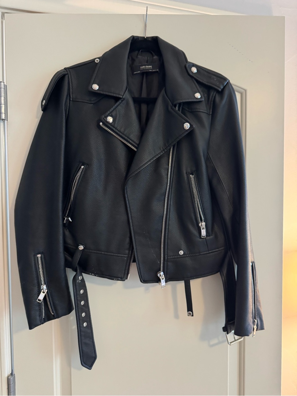 Zara Black Faux Leather Biker Jacket - Women's Motorcycle Coat, Size M